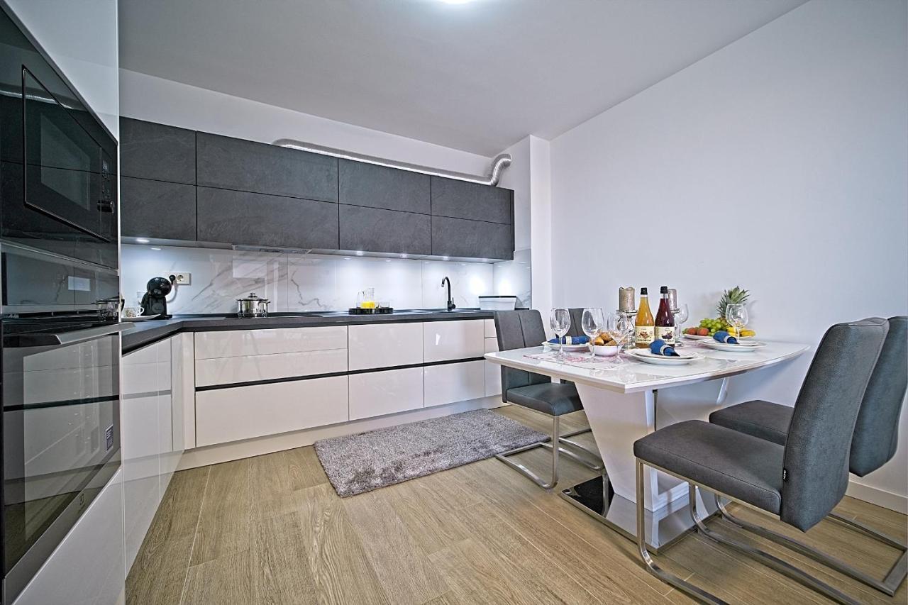 Exclusive Makarska Apartment Aurora Exterior photo